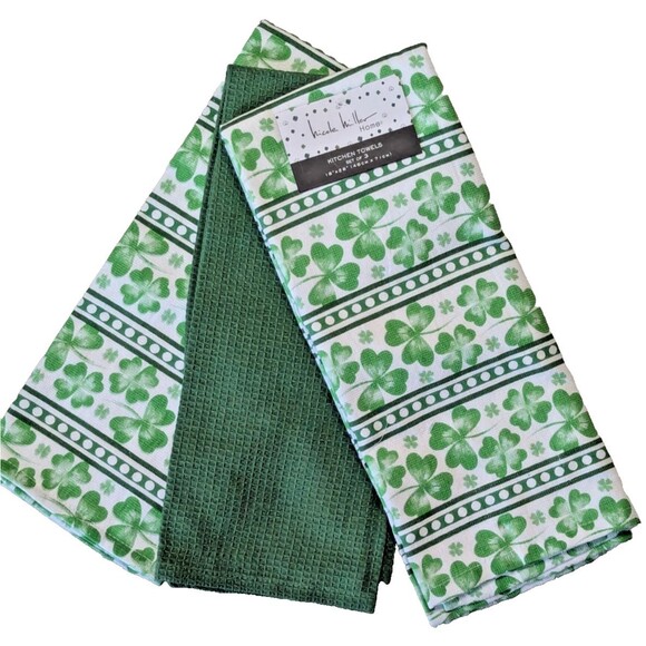 St Patrick's Day Lucky Clover Kitchen Towels 3-Pc Green White Holiday Cotton NEW - Picture 1 of 5